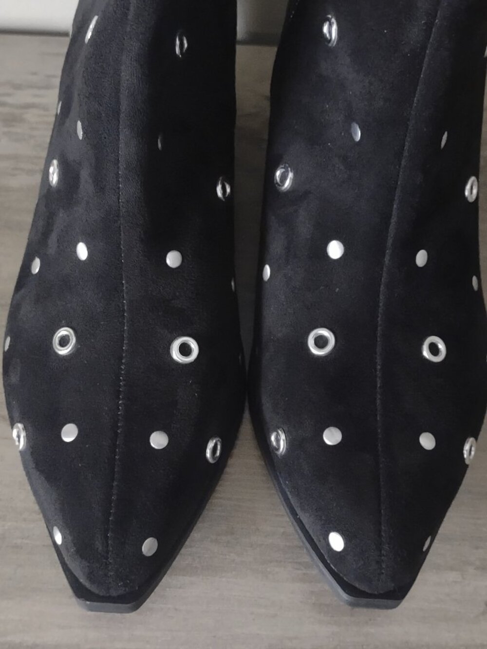 Black faux suede booties with studs grommets - NWT - size 9 - western moto chic